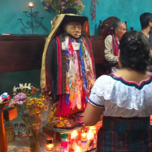 Il dio Maya noto come Maximòn